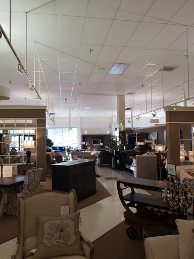 Furniture Store «Value City Furniture», reviews and photos, 4475 Monroe St, Toledo, OH 43613, USA