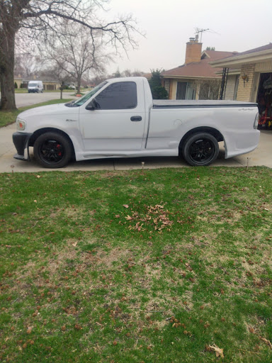 Auto Body Shop «Maaco Collision Repair & Auto Painting», reviews and photos, 14739 Greenwood Ave, Dolton, IL 60419, USA