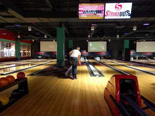 Bowling Alley «StrikeOuts Bowling & Entertainment», reviews and photos, 3201 E Colonial Dr U20, Orlando, FL 32803, USA