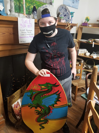 Antique Furniture Store «Old American Barn», reviews and photos, 107 Martinsburg Ave, Gordonsville, VA 22942, USA