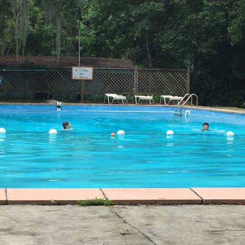 River Oaks Indian Village Pool