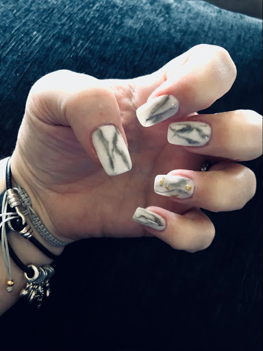 Nail Salon «Glow Nails & Spa», reviews and photos, 9108 Wiles Rd, Coral Springs, FL 33067, USA