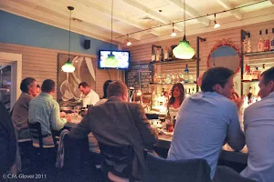 Oyster Club image