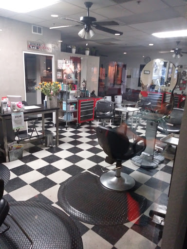 Coffee Shop «The Coffee Bean & Tea Leaf», reviews and photos, 200 Main St #109, Huntington Beach, CA 92648, USA