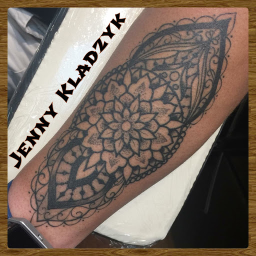 Tattoo Shop «Forever True Tattoo», reviews and photos, 19401 N Cave Creek Rd #32b, Phoenix, AZ 85024, USA