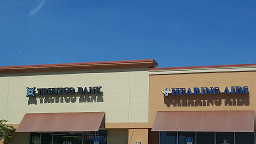 Trustco Bank in Lady Lake, Florida