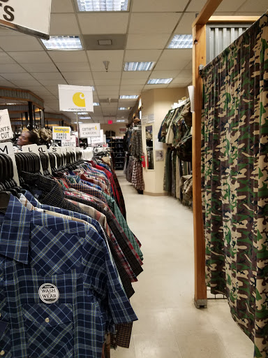 Clothing Store «I Goldberg Army & Navy», reviews and photos, 1300 Chestnut St, Philadelphia, PA 19107, USA