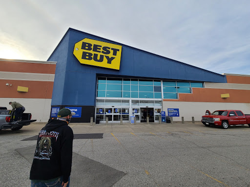 Electronics Store «Best Buy», reviews and photos, 2111 N Rock Rd #121, Wichita, KS 67206, USA