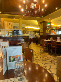 Atmosphère du Restaurant Léon - Saint Germain à Paris - n°18