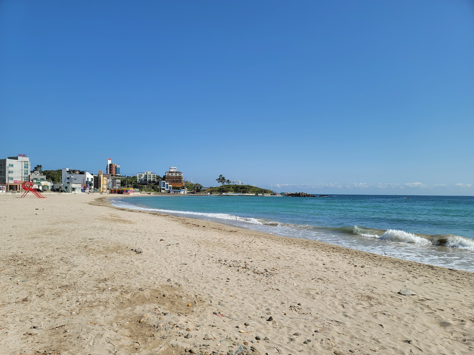Guryongpo Beach的照片 带有宽敞的海湾