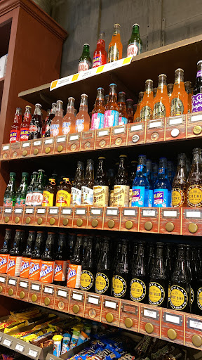 American Restaurant «Cracker Barrel Old Country Store», reviews and photos, 825 Marketplace Blvd, Hamilton Township, NJ 08691, USA