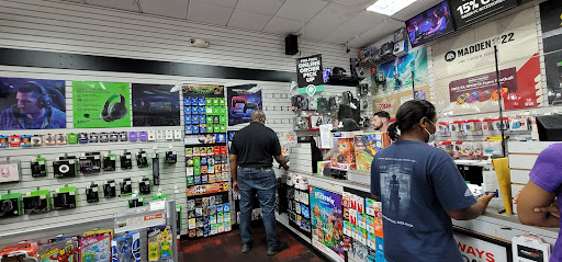 Video Game Store «GameStop», reviews and photos, 146 Marketplace Blvd, Hamilton Township, NJ 08691, USA