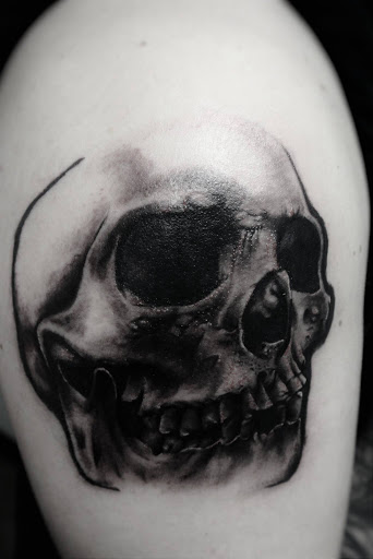 Tattoo Shop «Clear Vision Tattoo», reviews and photos, 530 New Los Angeles Ave #212, Moorpark, CA 93021, USA