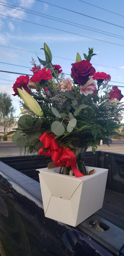 Florist «Lighthouse Flower Shop», reviews and photos, 1007 E Southern Ave, Mesa, AZ 85204, USA