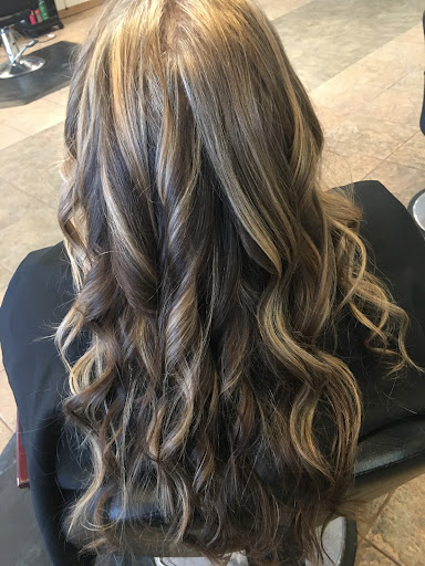 Hair Salon «Heads Up Hair Salon», reviews and photos, 7636 S Westnedge Ave, Portage, MI 49002, USA