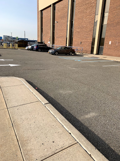 Post Office «Post Office Distribution Center», reviews and photos, 141-7 20th Ave, College Point, NY 11356, USA