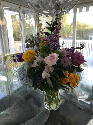 Florist «Queen Anne Flowers Inc», reviews and photos, 729 W Jericho Turnpike, Huntington, NY 11743, USA
