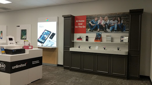 Cell Phone Store «Verizon Authorized Retailer - A Wireless», reviews and photos, 228 Park Ln, Kirkland, WA 98033, USA