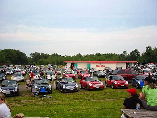 Drive-in Movie Theater «Malta Drive-In Theatre», reviews and photos, 2785 U.S. 9, Malta, NY 12020, USA