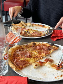 Plats et boissons du Snopizz' Bar Pizzeria à Châtel - n°2