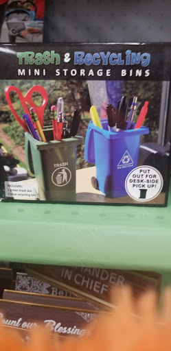 Gift Shop «Aahs! The Ultimate Gift Store», reviews and photos, 15960 Ventura Blvd, Encino, CA 91436, USA