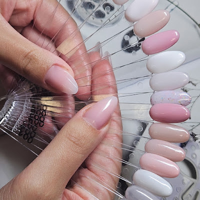 CELINE F. (nailartist) à Roncq