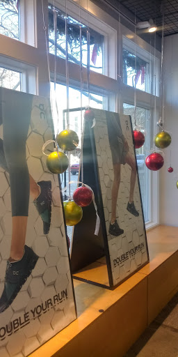 Sporting Goods Store «Gazelle Sports Holland», reviews and photos, 24 W 8th St, Holland, MI 49423, USA