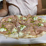 Photo n°3 de l'avis de aldo.i fait le 23/07/2020 à 14:48 sur le  LA CIRRA - pinseria - Milazzo à Milazzo