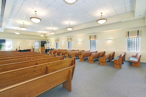 Funeral Home «Funeraria Del Angel Pierce Brothers West Covina Mortuary», reviews and photos, 2333 W Merced Ave, West Covina, CA 91790, USA