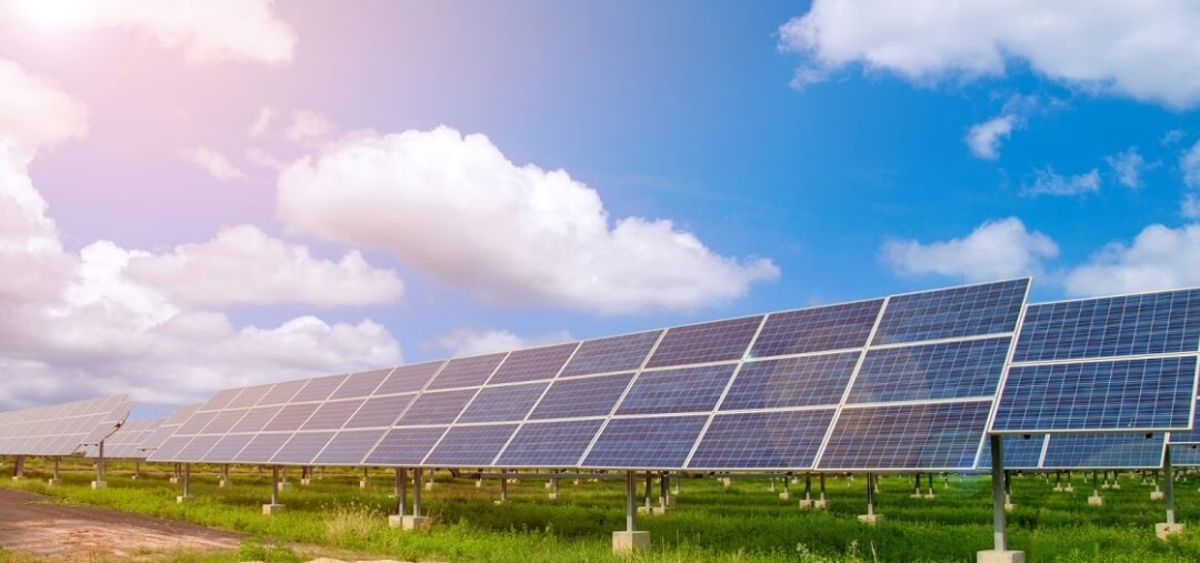Võ Gia Solar - Lắp đặt hệ thống điện năng lượng mặt trời áp mái hòa lưới cho gia đình,doanh nghiệp