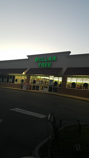 Dollar Store «Dollar Tree», reviews and photos, 1430 Volunteer Pkwy #1, Bristol, TN 37620, USA