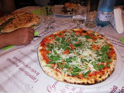 Pizzeria Take Away in Oristano, Provincia di Oristano