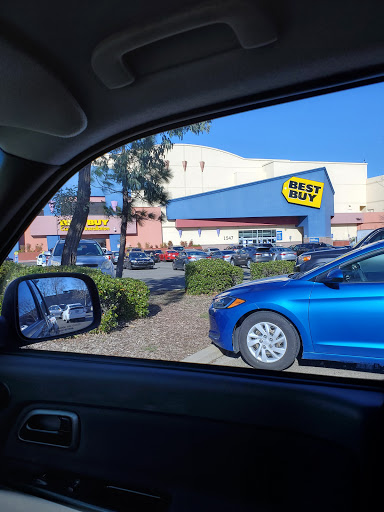 Electronics Store «Best Buy», reviews and photos, 1547 Gateway Blvd, Fairfield, CA 94533, USA