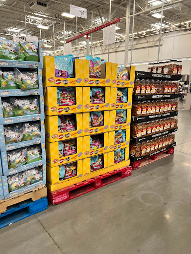 Warehouse club «Sams Club», reviews and photos