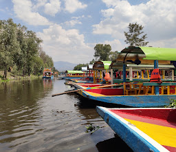 Trajineras Xochimilco - Embarcadero Cuemanco photo