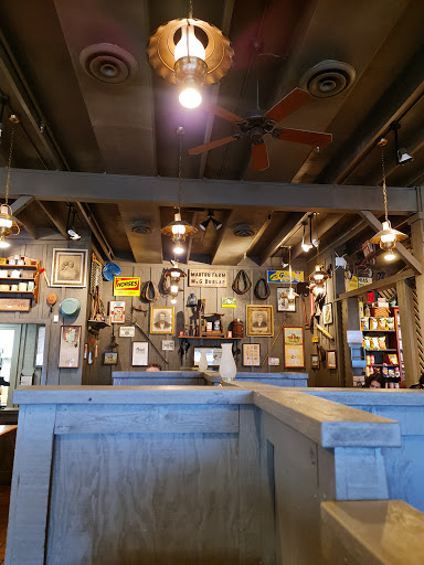 American Restaurant «Cracker Barrel Old Country Store», reviews and photos, 4758 Lanier Islands Pkwy, Buford, GA 30518, USA