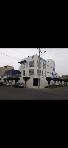 CONDUEES - Escuela de Conducción Profesional - Guayaquil