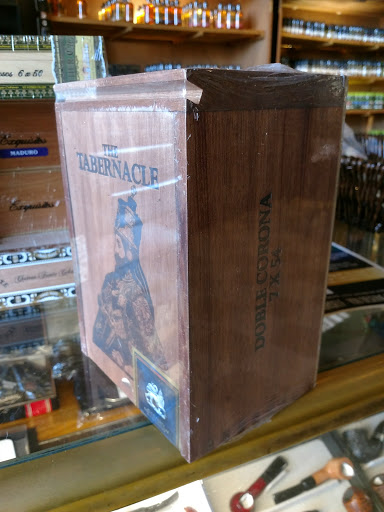 Tobacco Shop «Federal Cigar», reviews and photos, 284 Central Ave, Dover, NH 03820, USA