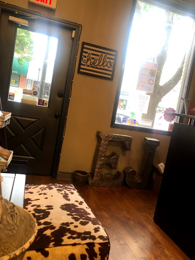 Hair Salon «Elizabeth James Salon And Beauty Bar», reviews and photos, 273 W San Antonio St, New Braunfels, TX 78130, USA