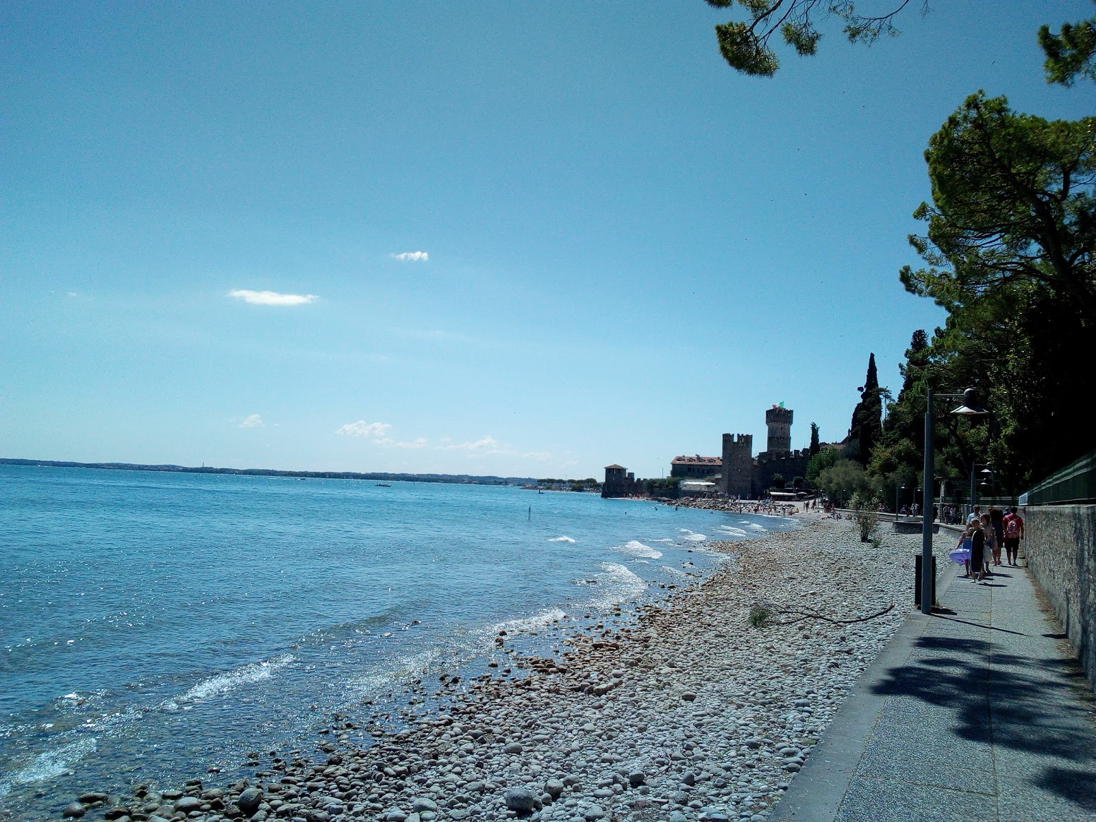 Foto von Spiaggia del Prete und seine wunderschöne Landschaft