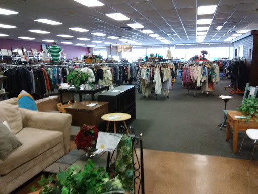 Thrift Store «Discover Goodwill West Retail Center», reviews and photos, 2304 W Colorado Ave, Colorado Springs, CO 80904, USA