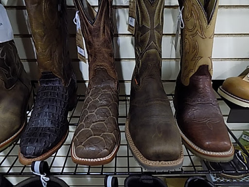 Shoe Store «Brandywine Shoe Shop», reviews and photos, 1620 Cambridge Rd, Honey Brook, PA 19344, USA