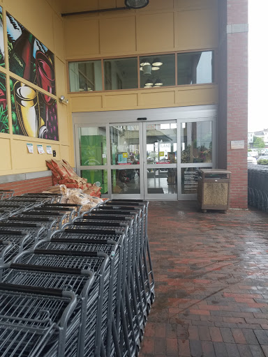 Grocery Store «Whole Foods Market», reviews and photos, 2 Somerset St, Portland, ME 04101, USA