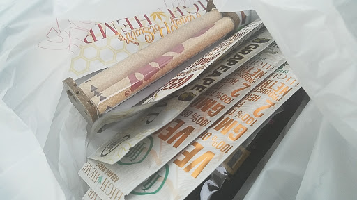 Tobacco Shop «101 Vapor & Smoke Shop», reviews and photos, 10110 NW 27th Ave, Miami, FL 33147, USA