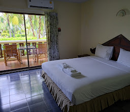 OYO 869 Ban Nam Mao Resort photo