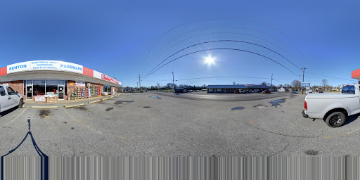 Hardware Store «Benton Hardware», reviews and photos, 411 E 12th St, Benton, KY 42025, USA