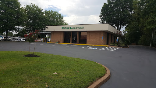 Heritage Bank & Trust in Mt Pleasant, Tennessee