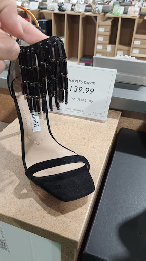 Shoe Store «DSW Designer Shoe Warehouse», reviews and photos, 3530 Stevens Creek Blvd, San Jose, CA 95117, USA