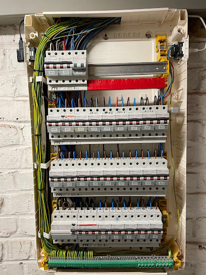 Alltec - Zonnepanelen - Elektriciteitswerken - Koeltechnieken -loodgieterij