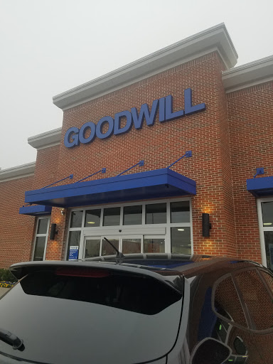 Donations Center «Goodwill of North Georgia: Hamilton Mill Store and Donation Center», reviews and photos